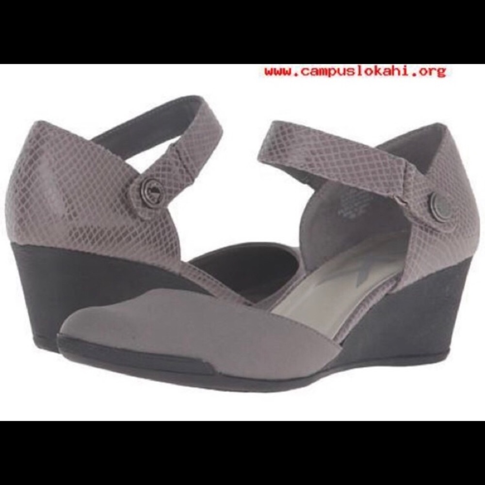 Anne Klein Sport Wedge